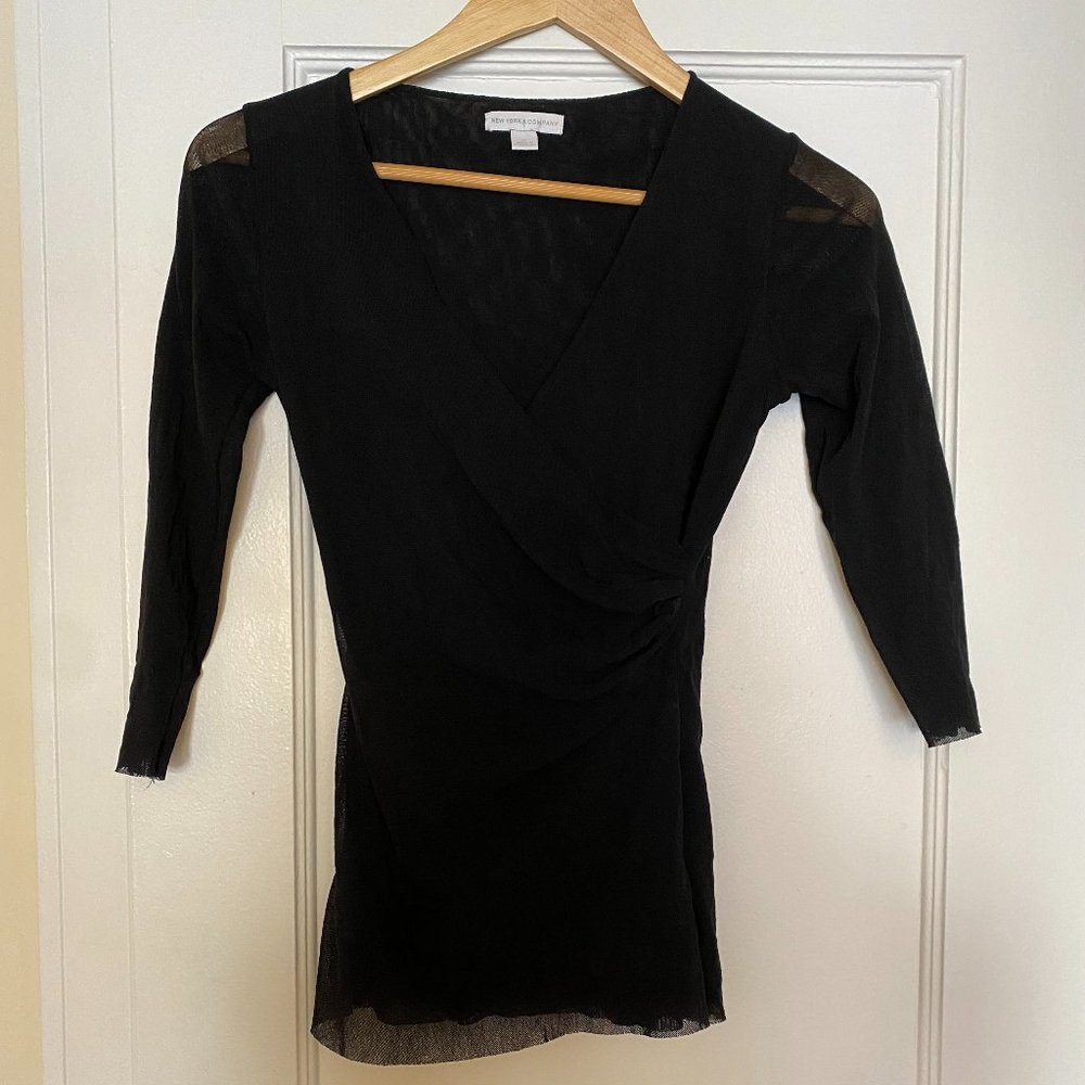 Black New York & Company Top - Sz Med
